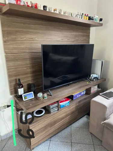 RACK DE PAREDE PARA SALA