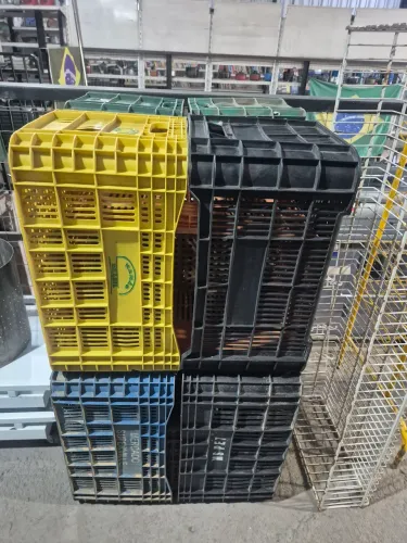 Caixas hortifruti usadas 60l 