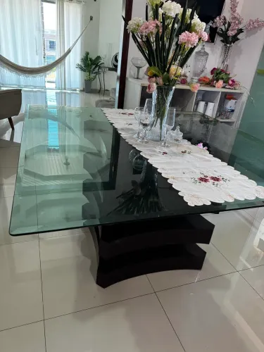 Vendo mesa de vidro quadrada 1.50x1.50 