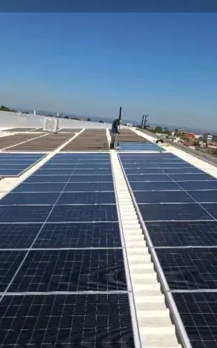 Limpeza De Placas solares 