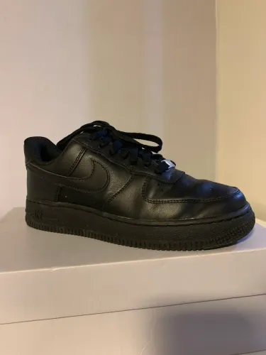 Tênis Nike Air Force 1 - n36