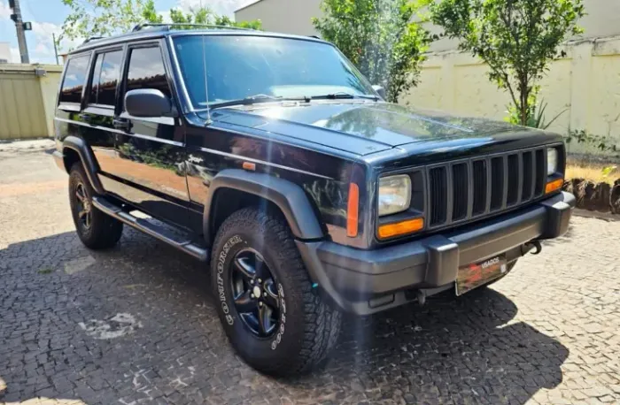 Jeep Cherokee Sport 4.0 Mec./aut. 1998