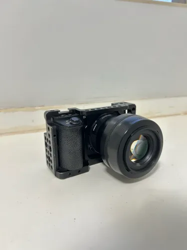 Kit - Sony a6500 e Lente Sigma 30mm 1.4