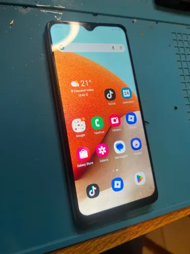 SAMSUNG A32 128G