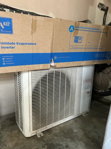 Ar-condicionado Fujitsu 24.000 BTUs Inverter - para conserto