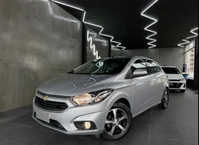 Chevrolet Onix Hatch LTZ 1.4 8V Flex Aut. 4P 2019