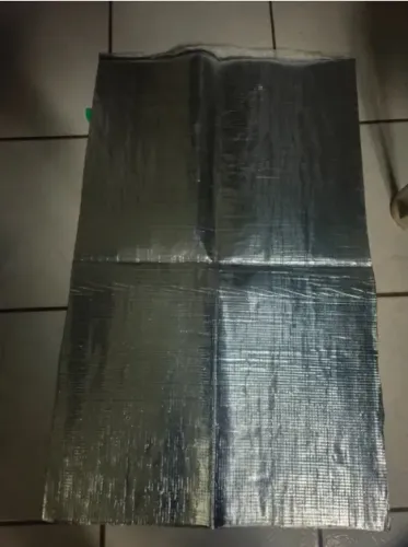 Manta Tratamento Acústica Isolamento Adesiva Porta de Carro