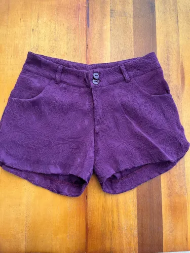 Short feminino vintage