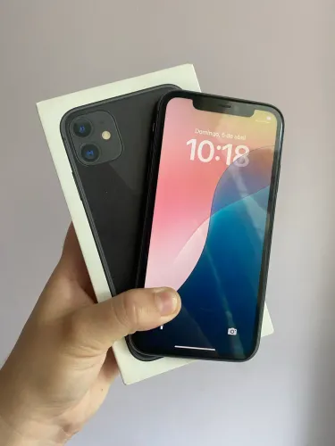 iPhone 11 64GB 