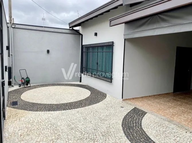 Casa com piscina à venda no bairro Vila Miranda, em Sumaré