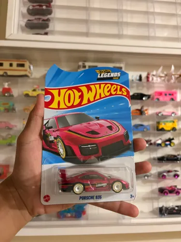 MINIATURA TEMÁTICAS - HOTWHEELS