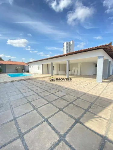 Casa Comercial para Aluguel no Bairro de Fátima  Excelente Localização