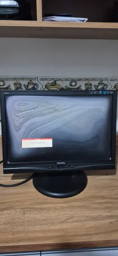 Monitor Philips 17 Polegadas Funcionando Com Avaria na Tela R$30,00 Reais