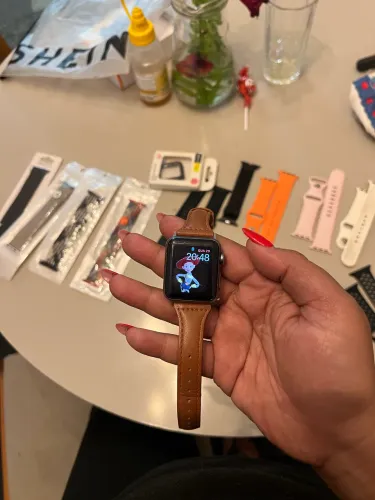 APPLE WATCH