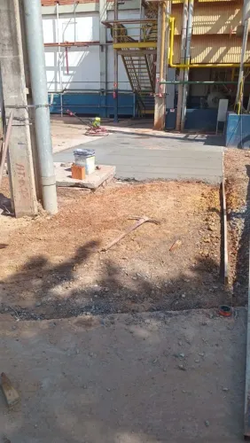 Serviço de elétrica, hidráulica, alvenaria e pintura 