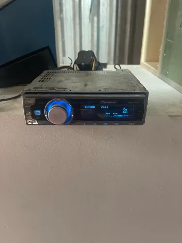 Pioneer golfinho