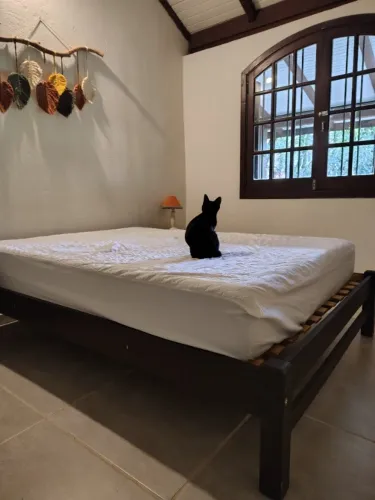 Cama casal com colchão