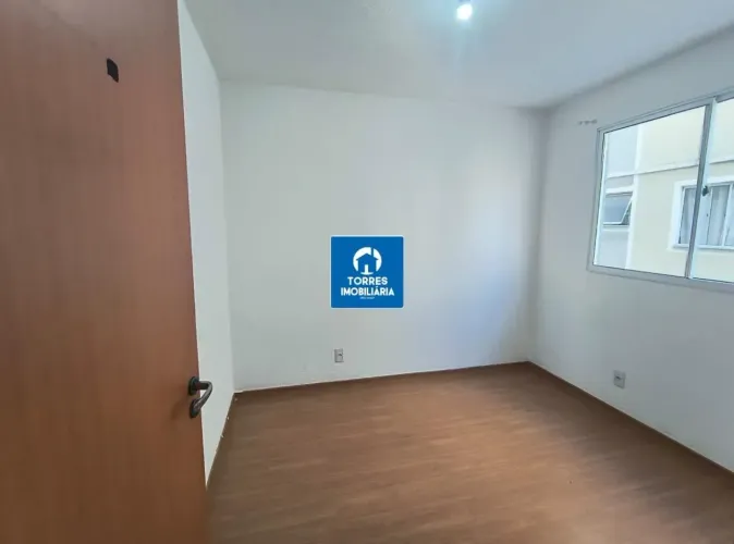 Apartamento de 2 quartos com garagem - VILA LAGE