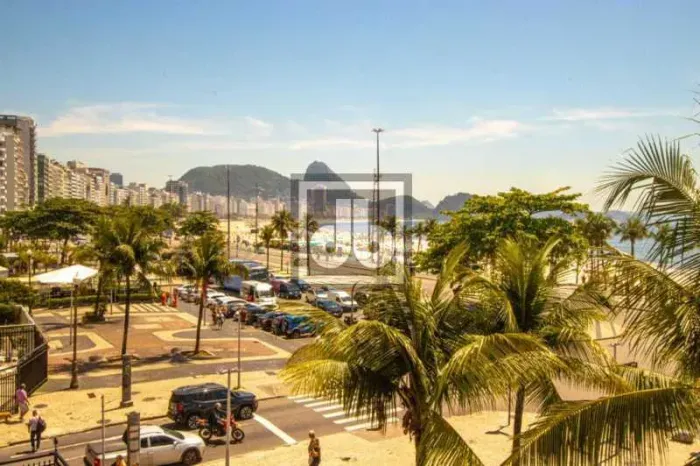 Copacabana, Avenida Atlântica, frente, reformado, 4 quartos, 2 suítes, garagem 300 m2