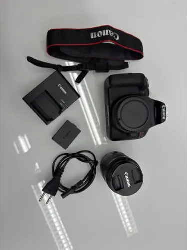Canon EOS Rebel T7 + Lente 18-55mm ? Completa e Funcionando Perfeitamente