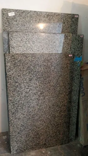 Tampo de mesa em granito <br>120x80 = valor : 135,00<br>140x80 = valor: 160,00<br>160x80 = valor: