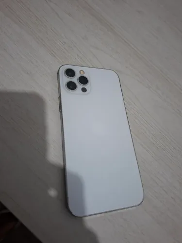Vendo iPhone 12 pro Branco 128GB