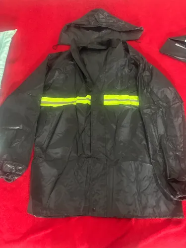 Vendo capa de motoboy nova!
