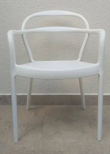 Kit 4 Cadeiras Sissi Tramontina Branca (R$210,00 por peça)