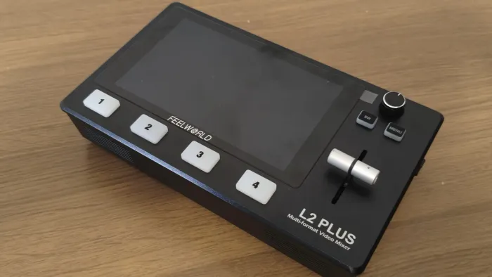 Mesa De Corte Feelworld Livepro L2 Plus Touch 5.5 Chroma Key