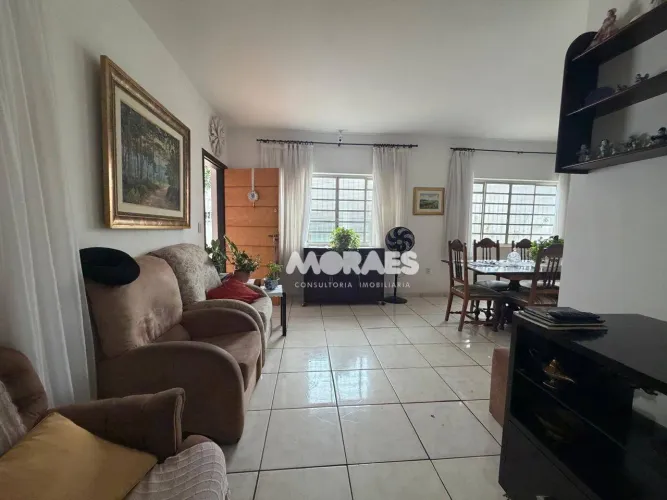 Casa com 3 quartos, sendo 1 suíte à venda, 138 m² por R$ 350.000 - Jardim Terra Branca - B