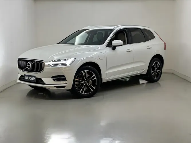 Volvo XC-60 XC 60 T-8 Híbrido Momentum 2.0 5P 2021