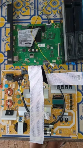 Placa principal placa da fonte autofalantes cabo flet tv Samsung 75 polegadas