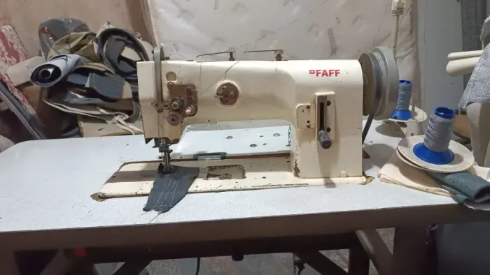 Maquina de costura Profissional, uma das melhores do mercado 
