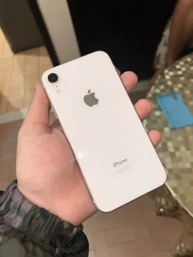iPhone XR 64gb