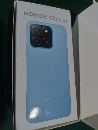 Vendo esse honor X5b plus 256 gb preço 900 novo na caixa zero