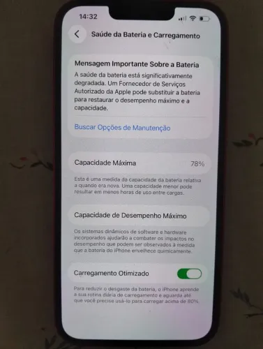 Celular semi novo (iPhone 13)