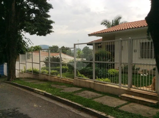 Casa térrea com 4 quartos à venda ou para locação em Vila albertina - SP