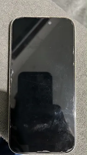iPhone 16 ainda na garantia