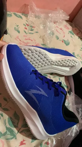 Tênis / tamanho 44