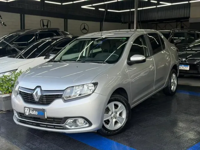 Renault Logan Dynamique Hi-flex 1.6 8V 4P 2015