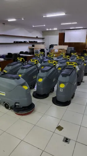 Lavadoras de Piso Profissionais Kärcher BD 50/50 e B 60 W - Equipamentos Industriais