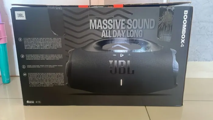 Boombox 4 JBL 