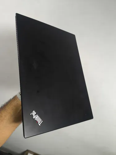 Notebook Lenovo trinkpad i7 8ger., 12gb ddr4, SSD 256gb, vídeo AMD RX 550, em 10x sem juro