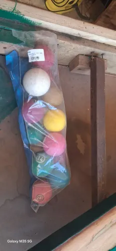 Mesa de sinuca usada