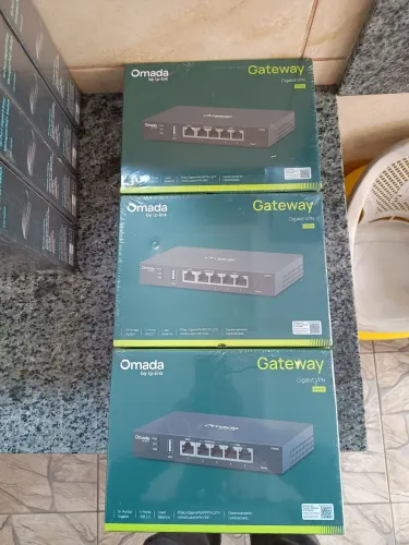 Vendo Roteador Omada Multi-wan VPN Gigabit ER605 TP-Link, novo. Valor unitário.