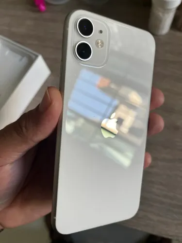 IPHONE 11 64Gb Branco