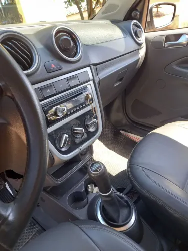 Volkswagen Gol Geração V 1.0 8V MI Total Flex Mec. 4P 2010