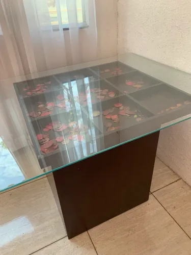 Mesa jantar ou escritório 280,00