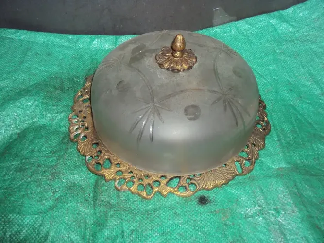 luminaria antiga bronze com cupula vidro ///,,cada peça ////