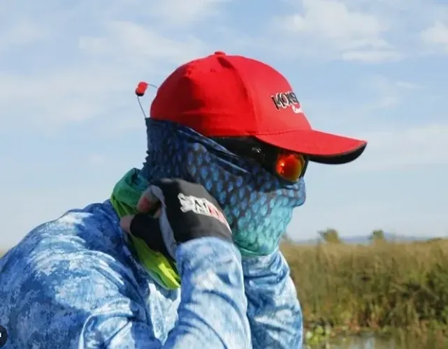 MÁSCARA BUFF MONSTER3X PROTEÇÃO SOLAR ROSTO
